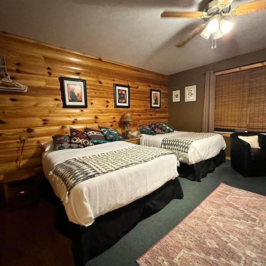 Muskie Bay Resort Nestor Falls Buitenkant foto